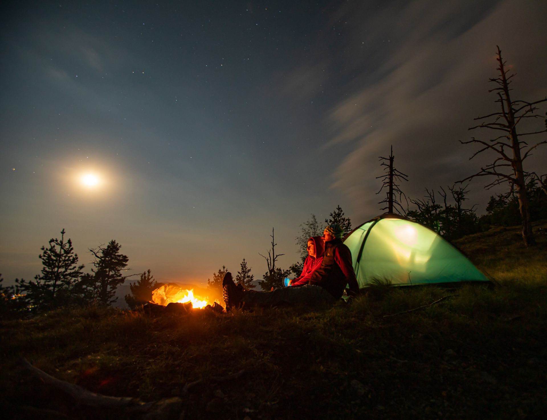 Équipement du bivouac : la check-list complète pour débuter sans suracheter